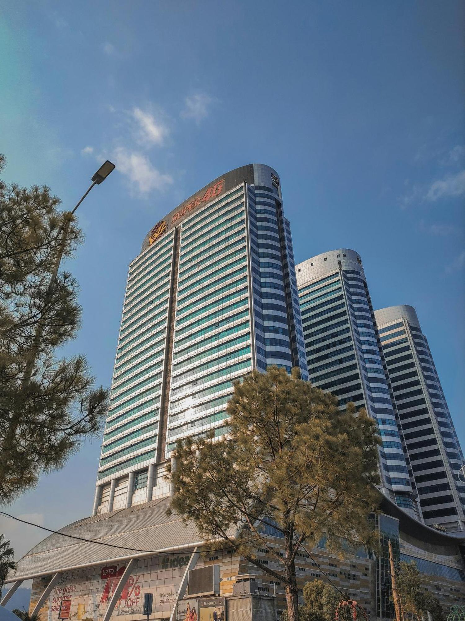 Centaurus Apartment Islamabad Ngoại thất bức ảnh